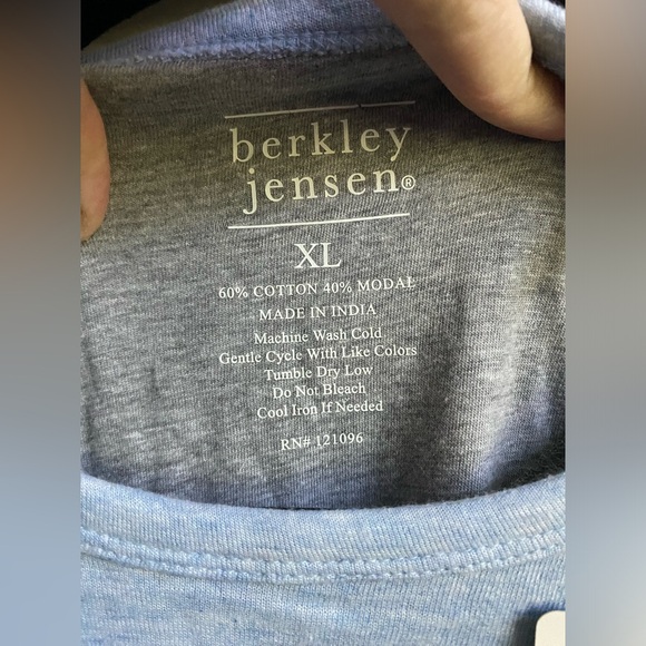 NWT Men’s Berkley Jensen Longsleeve Crewneck 
Size XL - Picture 5 of 6